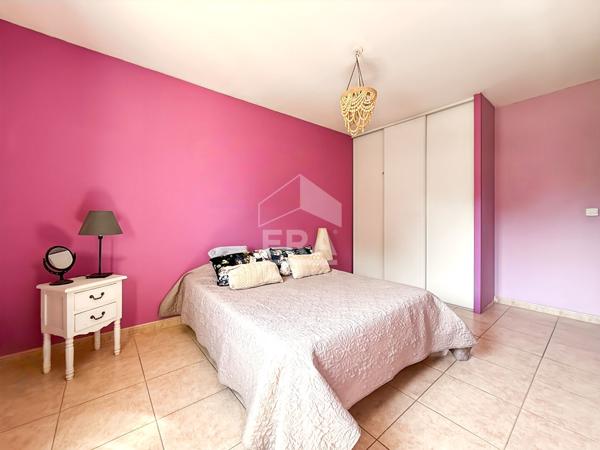 Maison Bouc Bel Air 6 pièces 175.93 m2