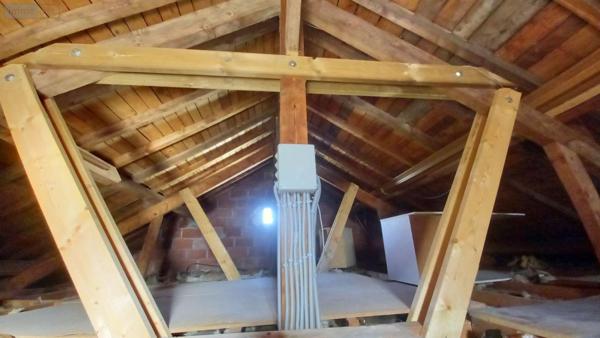 Maison à vendre à Vic-sur-Cère dans le Cantal (15800), ref : MG/2463