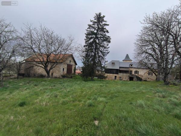 Propriété agricole à vendre à Montbazens dans l'Aveyron (12220), ref : 1166