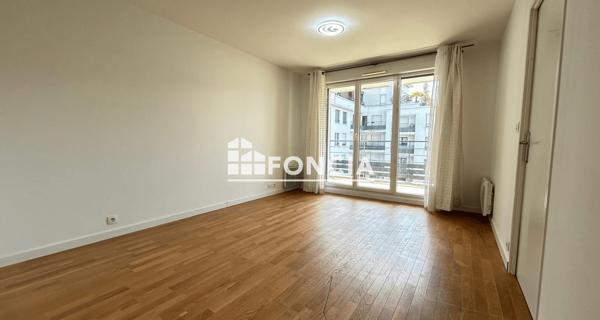 Location Appartement 4 pièces 76.34 m² - Issy-les-moulineaux 92130
