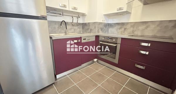 Location Appartement 4 pièces 76.34 m² - Issy-les-moulineaux 92130