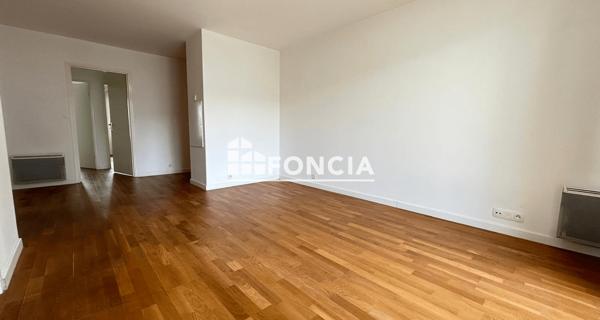 Location Appartement 4 pièces 76.34 m² - Issy-les-moulineaux 92130