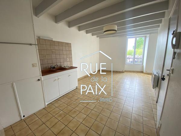 86140 LENCLOITRE Appartement Lencloitre 2 pièce(s) 30 m2