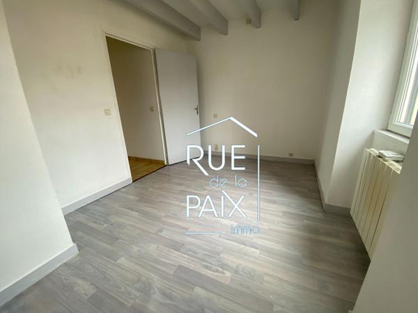 86140 LENCLOITRE Appartement Lencloitre 2 pièce(s) 30 m2