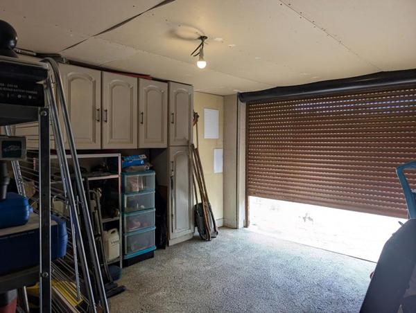 Maison de 130 m2 avec 4 chambres, garage, sur terrain de 579 m²