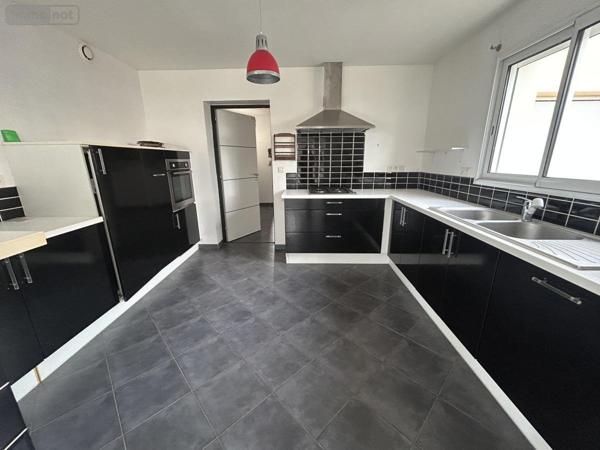 Maison à louer à Quessoy dans les Côtes-d'Armor (22120), ref : 22007-L5