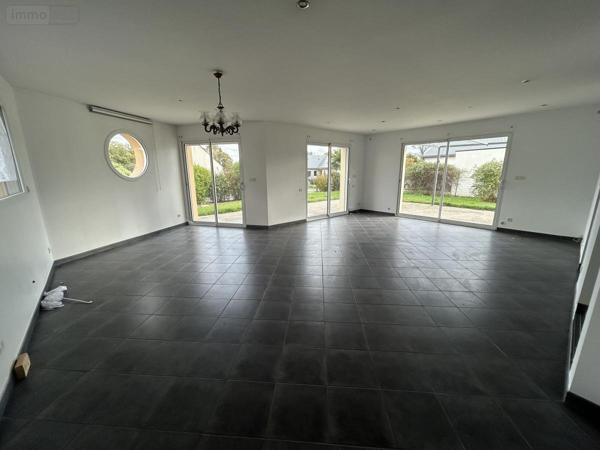 Maison à louer à Quessoy dans les Côtes-d'Armor (22120), ref : 22007-L5