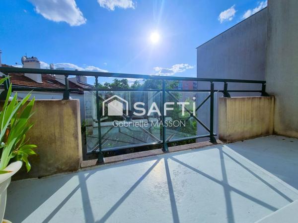 Rue DANTON - Bel appartement avec 2 balcons et double parking