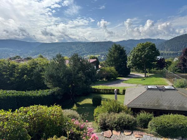 Chalet exceptionnel avec vue imprenable sur le lac