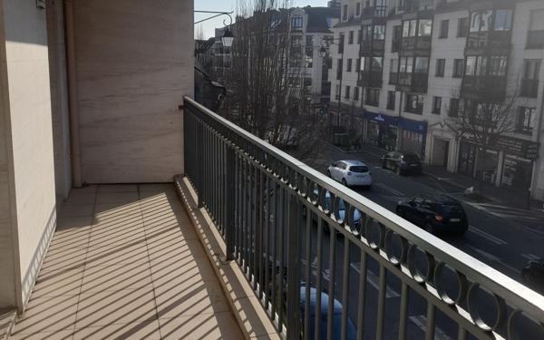 Appartement à vendre    2 pièces • 45,53 m2 Antony