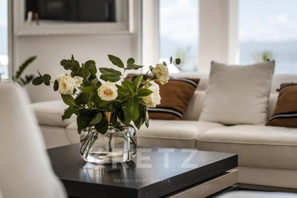 Sagone, région d'Ajaccio, maison d'architecte avec splendide vue mer