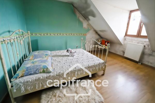 Ancienne ferme bressane, 3 chambres avec grand terrain et dépendances – Au calme, proche de Lons-le-Saunier (39000)