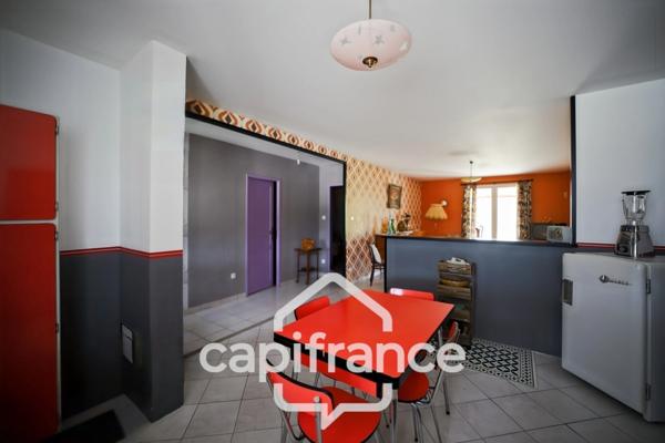 Ancienne ferme bressane, 3 chambres avec grand terrain et dépendances – Au calme, proche de Lons-le-Saunier (39000)