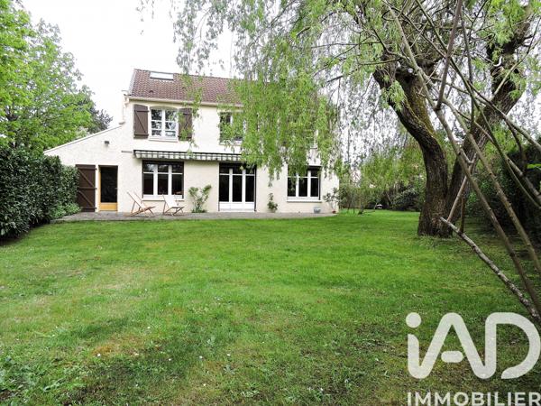 Maison à vendre 7 pièces 144,87 m² Voisins-le-Bretonneux