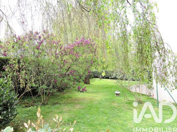 Maison à vendre 7 pièces 144,87 m² Voisins-le-Bretonneux