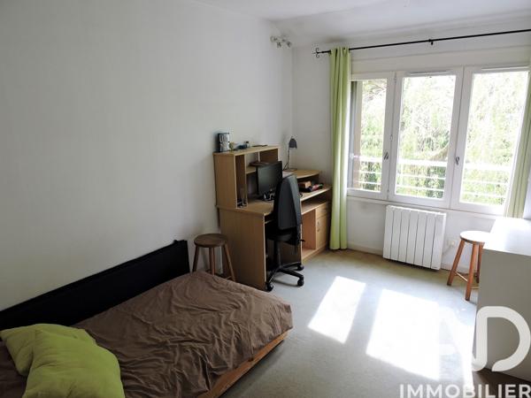 Maison à vendre 7 pièces 144,87 m² Voisins-le-Bretonneux