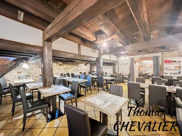 EMPLACEMENT N°1  RESTAURANT BAR  TERRASSE  GROS VOLUME   VIGNOBLE ALSACIEN   PROCHE COLMAR