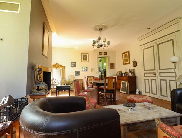 Superbe maison de maître - 284 m² habitables - Parc arboré de 3 800 m²