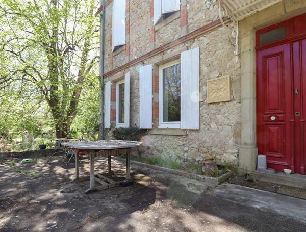 Superbe maison de maître - 284 m² habitables - Parc arboré de 3 800 m²