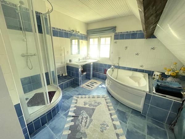 Maison spacieuse 7 pièces à vendre à Saint Quentin - Quartier Europe Rémicourt