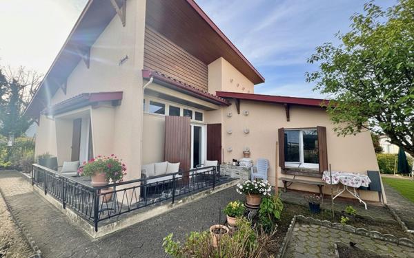 Maison à vendre    4 pièces •  Dax
