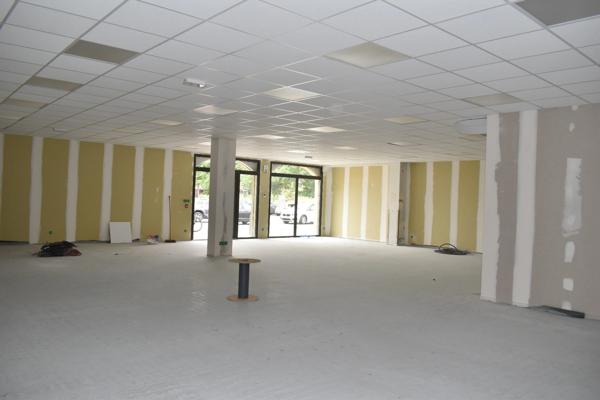 A vendre AIRVAULT Local commercial