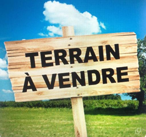 PERONNAS (01), à vendre  terrain - Terrain de 2700m²