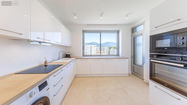 Appartement à vendre à Chambéry en Savoie (73000), ref : 73007-175   
JULES FERRY