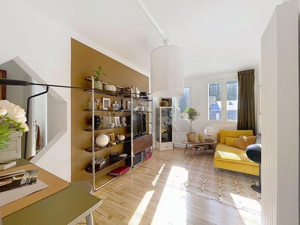 A VENDRE QUIMPER PALAIS DE JUSTICE Appartement 5 pièces 105 m2 dernier étage