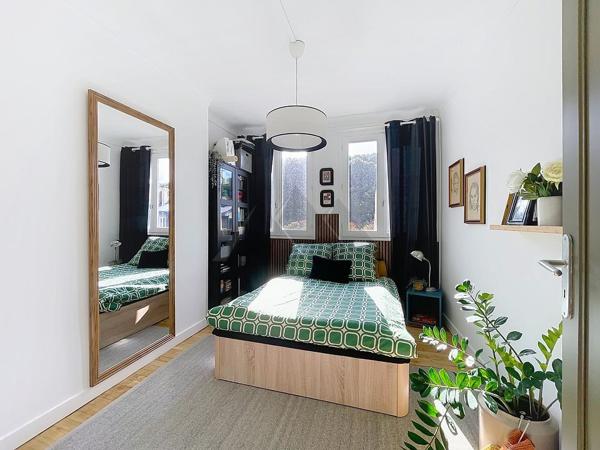A VENDRE QUIMPER PALAIS DE JUSTICE Appartement 5 pièces 105 m2 dernier étage