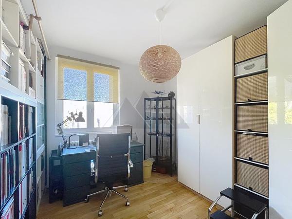 A VENDRE QUIMPER PALAIS DE JUSTICE Appartement 5 pièces 105 m2 dernier étage