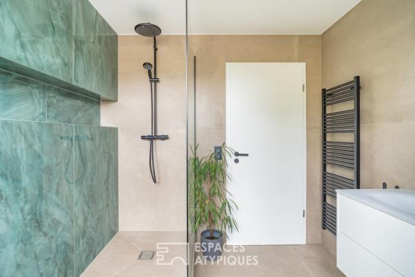 Appartement rénové avec prestations haut de gamme