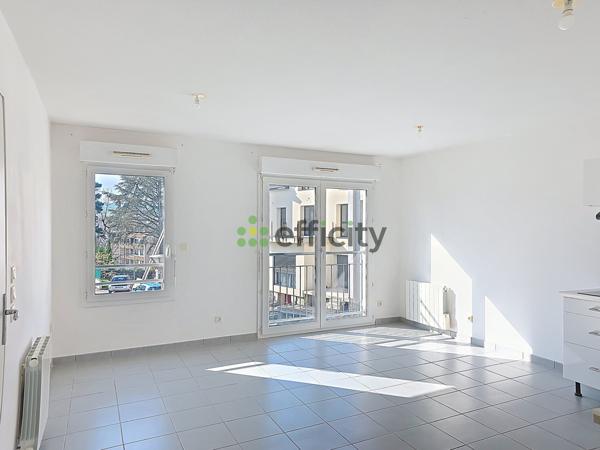 Appartement 2 pièces - 45 m² Exclusivité efficity