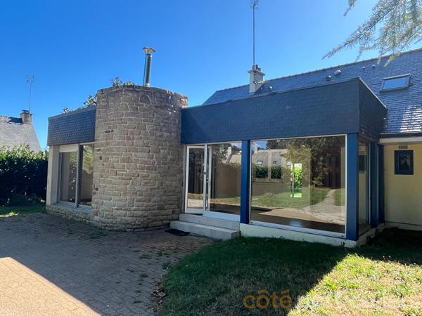 Vente
                Maison160,7 m² - 7 Pièces -
                    SAINT AVE (56890)