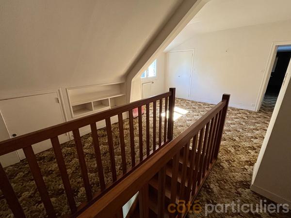 Vente
                Maison160,7 m² - 7 Pièces -
                    SAINT AVE (56890)