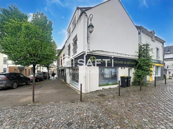 Immeuble plein centre