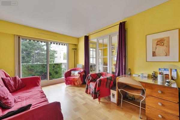 Appartement à vendre à Paris 20e arrondissement à Paris (75020), ref : 3 P. HERMITAGE PARIS20   
BELLE VILLE