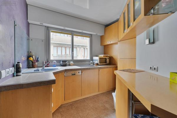 Appartement à vendre à Paris 20e arrondissement à Paris (75020), ref : 3 P. HERMITAGE PARIS20   
BELLE VILLE