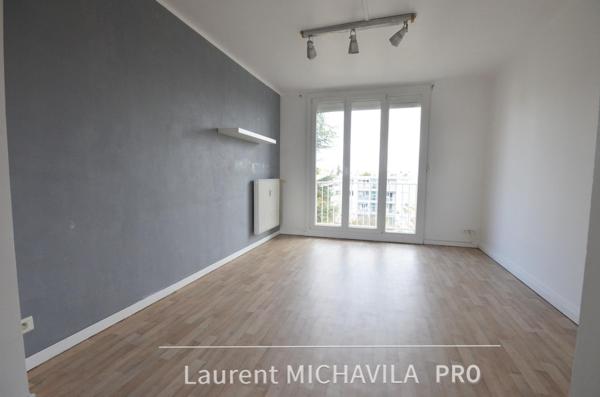 Appartement à BEZIERS, 34500 - 3 pièces 55m²