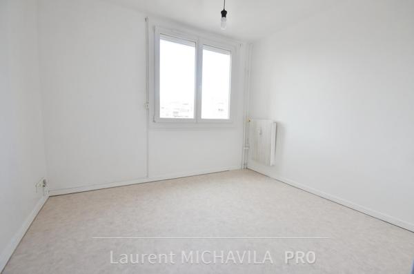 Appartement à BEZIERS, 34500 - 3 pièces 55m²