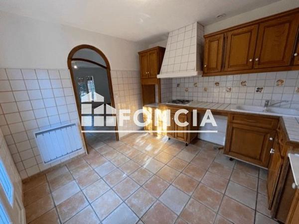 Location Maison 4 pièces 103.19 m² - FAUBOURG DE LA LIBERTE Eyguieres 13430