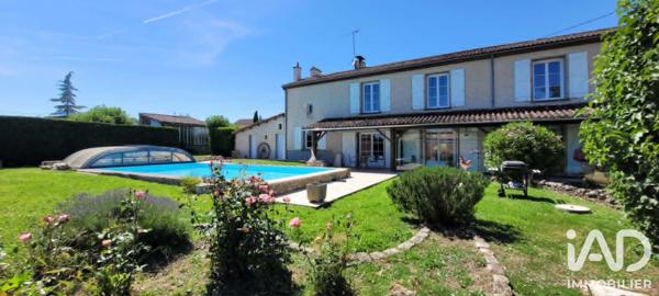 Maison à vendre 7 pièces 206,13 m² Béruges