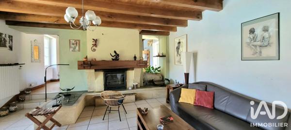 Maison à vendre 7 pièces 206,13 m² Béruges