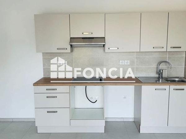 Location Appartement 3 pièces 60.08 m² - RUE FRANCOIS MITTERRAND - RUE LAMARTINE Armentieres 59280