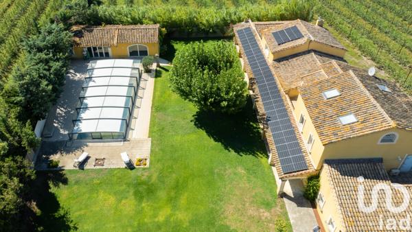 Maison à vendre 7 pièces 385,12 m² Entraigues-sur-la-Sorgue