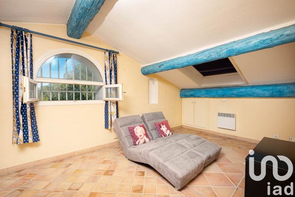 Maison à vendre 7 pièces 385,12 m² Entraigues-sur-la-Sorgue