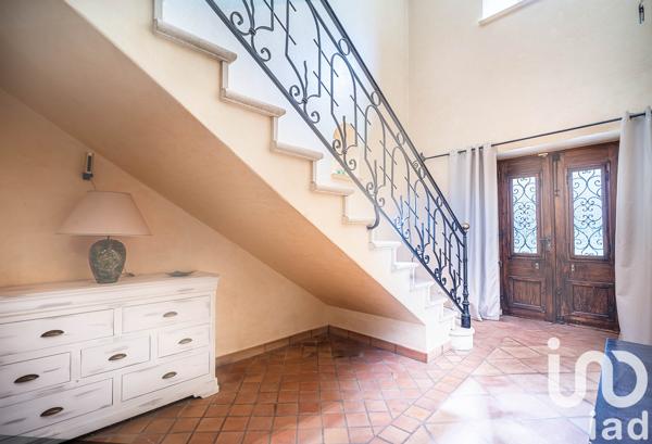 Maison à vendre 7 pièces 385,12 m² Entraigues-sur-la-Sorgue