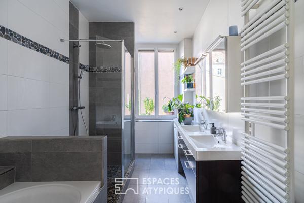 Appartement bourgeois et ses hauts plafonds