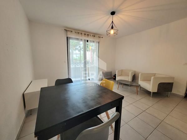 LOCATION ou COLOCATION MEUBLEE - PAU  : Appartement T3 de 55 m² avec parking et balcon