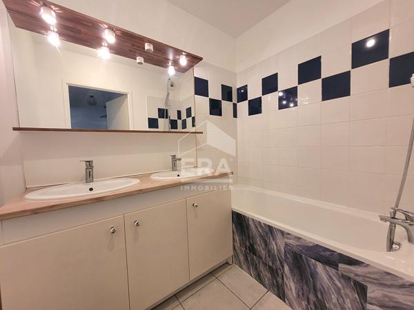 LOCATION ou COLOCATION MEUBLEE - PAU  : Appartement T3 de 55 m² avec parking et balcon